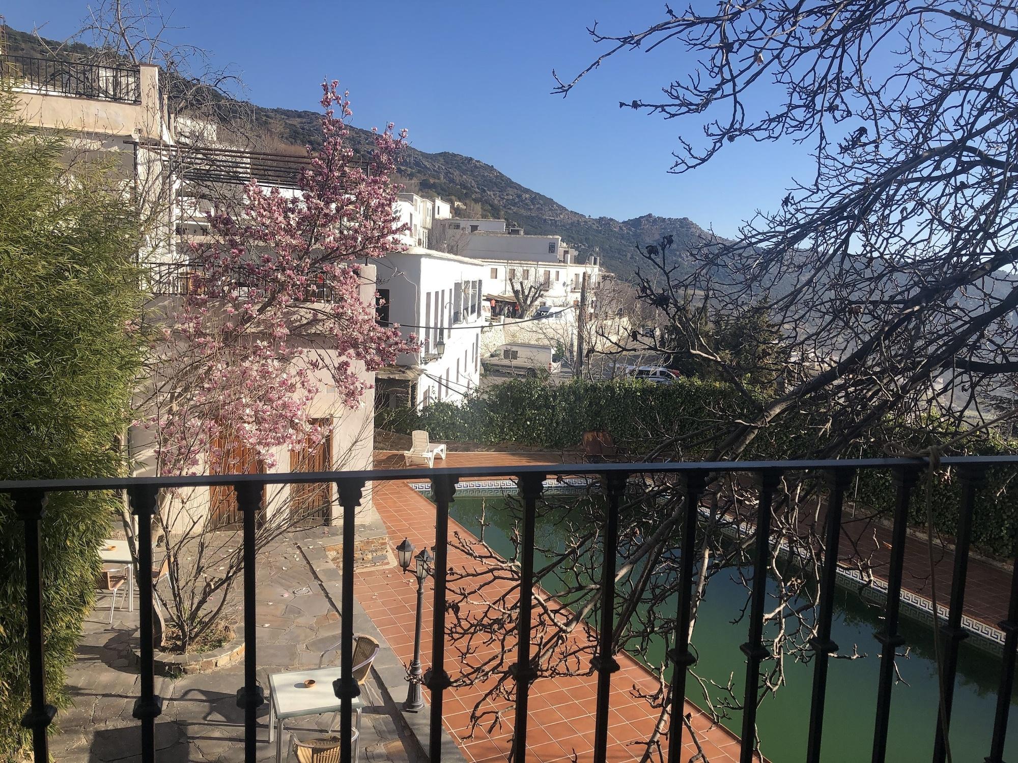 Hostal Rural Poqueira كابيليرا المظهر الخارجي الصورة