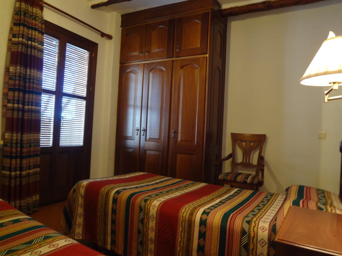 Hostal Rural Poqueira كابيليرا المظهر الخارجي الصورة