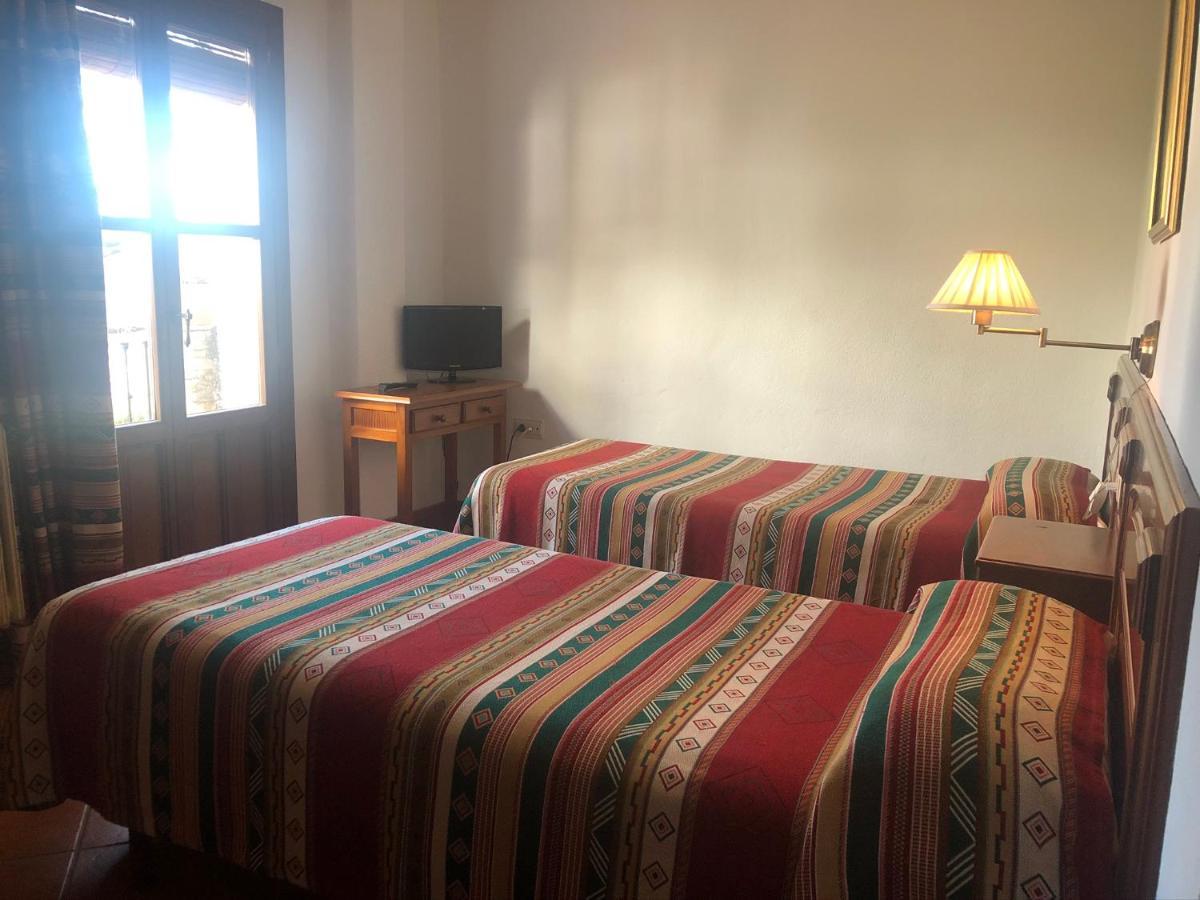 Hostal Rural Poqueira كابيليرا المظهر الخارجي الصورة